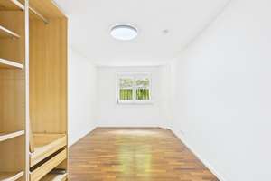 Ruhe, Garten, Lebensqualität: Attraktive 4-Zimmer-Wohnung in Waldtrudering – Die vollständige Adresse der Immobilie erhältst du vom Anbieter., 81827 Waldtrudering, München – Vorschaubild 9