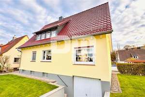 (Reserviert)!!!Umfassend saniertes Ein-/Zweifamilienhaus + Carport, PV-Anlage, Speicher, Wallbox – Die vollständige Adresse der Immobilie erhältst du vom Anbieter., 37269 Eschwege – Vorschaubild 2