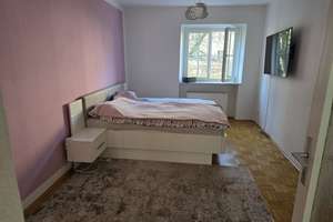 Helles WG-Zimmer in toll ausgestatteter Wohnung in München-Neuhausen (Suche Mitbewohnerin) – Lachmannstraße 777, 80634 Neuhausen, München – Vorschaubild 1