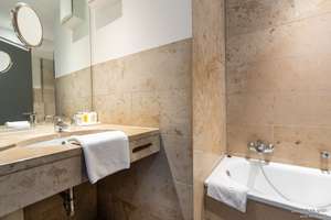 Property thumbnail 23