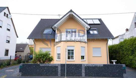 Bild von Neuwertige Doppelhaushälfte mit Kamin, Garten & Balkon – Familienfreundlich & ruhig gelegen