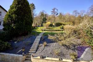Bernkastel-Kues: Besonderes Anwesen mit parkähnlichem Garten – Die vollständige Adresse der Immobilie erhältst du vom Anbieter., 54470 Bernkastel-Kues – Vorschaubild 12