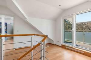 5-Zimmer-Penthouse-Maisonette direkt am Tegeler Forst mit zwei Dachterrassen, Küche & Stellplätze – Die vollständige Adresse der Immobilie erhältst du vom Anbieter., 13465 Frohnau, Berlin – Vorschaubild 15