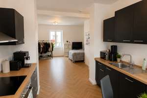 Modernes Wohnen im KfW-55-Haus – großzügige 1-Zimmer-Wohnung mit Balkon und Einbauküche – Die vollständige Adresse der Immobilie erhältst du vom Anbieter., 68199 Neckarau, Mannheim – Vorschaubild 2