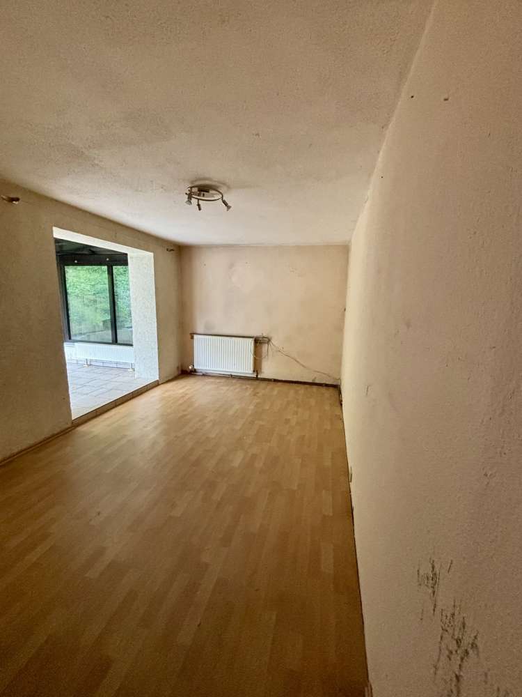 Immobilie in Schalkau - NEUER PREIS! Doppelhaushälfte mit großem Garten und Wintergarten in Schalkau! - Bild 6