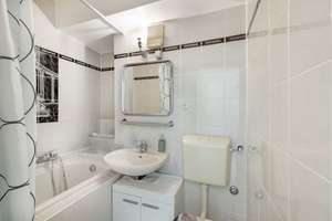 3-Zimmer-Wohnung mit sonniger Loggia in Düsseldorf-Hotlhausen! – 40589 Holthausen, Düsseldorf – Vorschaubild 11
