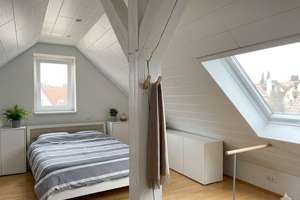 3,5 Zi Wohnung idyllisch gelegen in Stuttgart - Bad Cannstatt
