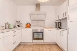 Traumhafte Terrassenwohnung mit 3 bzw. 4 Zimmern in Best Lage direkt am Lech in Hochzoll – Die vollständige Adresse der Immobilie erhältst du vom Anbieter., 86163 Hochzoll-Nord, Augsburg – Vorschaubild 5