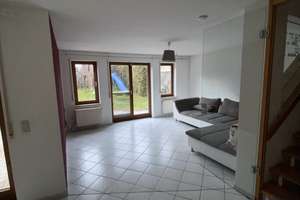 Das Reihenhaus liegt in hervorragender ruhiger Lage im Berkacher Grund in Ehingen. – Primelweg 8, 89584 Ehingen (Donau) – Vorschaubild 17