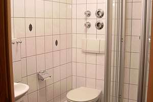 Schöne 3-Zi.-Whg. in Wohnstraße / M-Ramersdorf-Perlach – Die vollständige Adresse der Immobilie erhältst du vom Anbieter., 81737 Ramersdorf, München – Vorschaubild 12