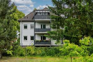 Investor oder Eigennutzer: Vielseitiges Dreiparteienhaus mit 6 Garagen in Stolpe-Süd – Die vollständige Adresse der Immobilie erhältst du vom Anbieter., 16761 Hennigsdorf – Vorschaubild 12