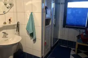 Wohnhaus mit schönem Garten in Kulmbach Siedlung zu verkaufen – Kulmbach (Kreis) – Vorschaubild 6