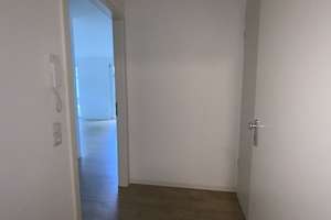 2 Zimmer-Wohnung im EG barrierearm – Am Jägerpark 83, 1099 Radeberger Vorstadt, Dresden – Vorschaubild 5