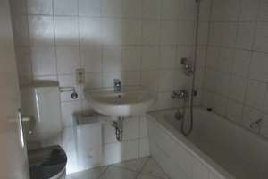 3 bis 4 Zimmer mit Balkon, 2. OG m. Aufzug, Hemer, Unter dem Asenberg 3 – Unter dem Asenberg 3, 58675 Hemer – Vorschaubild 9