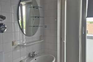  2-Zimmer-Wohnung mit 2 Balkonen und Tageslichtbad  in Darmstadt-Arheilgen – 64291 Arheilgen, Darmstadt – Vorschaubild 5