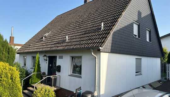 Bild von Ein-/Zweifamilienhaus mit über 200 m² Wohnfläche - Ruhig und doch zentral gelegen