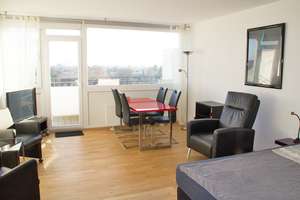 Liebevoll möblierte Ein-Zimmer- Mietwohnung mit Balkon und traumhaftem Blick – 53117 Auerberg, Bonn – Vorschaubild 3