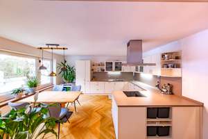 Moderne 3-Zimmer Wohnung im Herzen von Alt-Bogenhausen – Die vollständige Adresse der Immobilie erhältst du vom Anbieter., 81679 Altbogenhausen, München – Vorschaubild 2