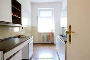 Helle Wohnung mit sonnigem Balkon - modernisierungsbedürftig – Die vollständige Adresse der Immobilie erhältst du vom Anbieter., 10715 Wilmersdorf, Berlin – Vorschaubild 8