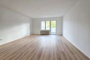 Lichthell und renoviert mit Balkon in Wuppertal-Barmen – 4.OG App.23 – Friedrich-Engels-Allee 236-238, 42285 Barmen, Wuppertal – Vorschaubild 2