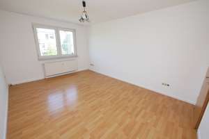 Renovierte 3,5 Zimmerwohnung in Gelsenkirchen - Feldmark sucht neuen Mieter – Küppersbuschstr. 34, 45883 Feldmark, Gelsenkirchen – Vorschaubild 2