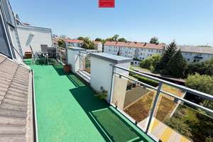 Über den Dächern von Düsseldorf: Große Galerie-Maisonette-Wohnung mit Aufzug u. Dachterrasse, frei ! – Die vollständige Adresse der Immobilie erhältst du vom Anbieter., 40589 Holthausen, Düsseldorf – Vorschaubild 23