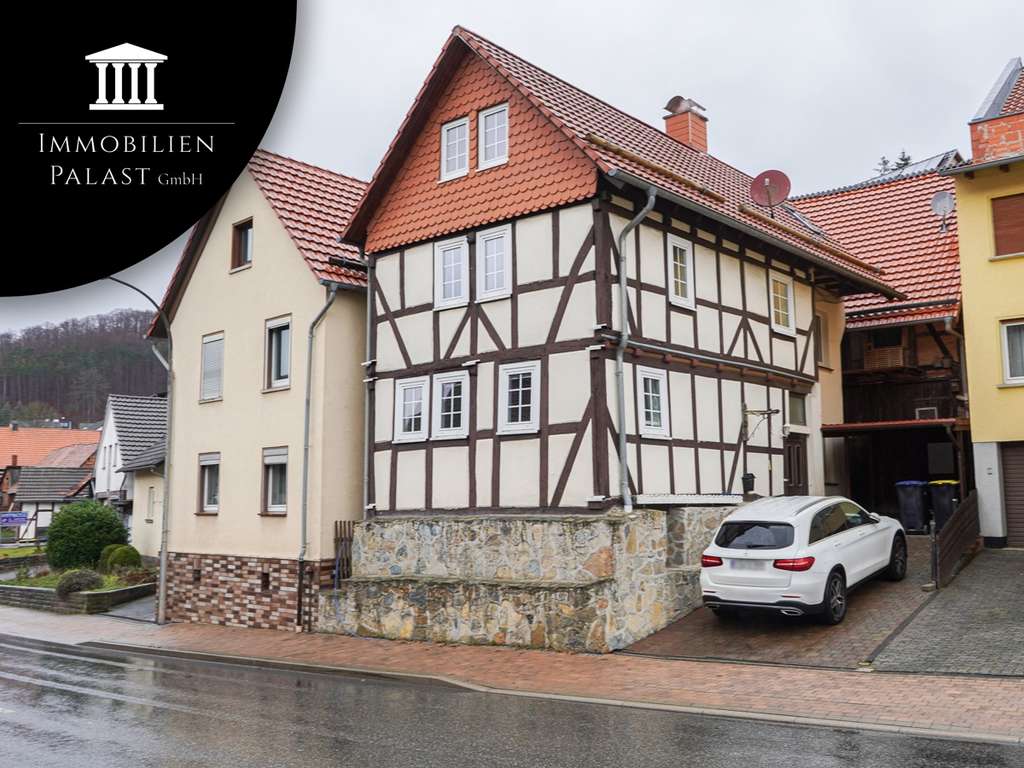 Immobilie in Ringgau - +++ Renoviertes Einfamilienhaus mit Scheune +++ - Bild 0