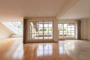 Altes Westviertel: 3-4 Zimmer-Wohnung mit Dachterrasse – Die vollständige Adresse der Immobilie erhältst du vom Anbieter., 85049 Mitte, Ingolstadt – Vorschaubild 2