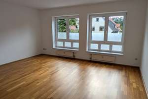 Zuhause mit 3,5 Zimmern in Duisburg – Uhlenbroicher Weg 1, 47269 Großenbaum, Duisburg – Vorschaubild 4