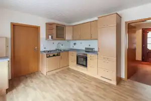 Ihr neues Zuhause: Großes und freistehendes Einfamilienhaus mit Charme – Oldenburg (Kreis) – Vorschaubild 7