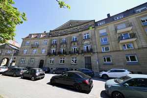 Dachgeschoss im Stadtpalais am Haydnplatz – Haydnplatz 3, 76133 Karlsruhe – Vorschaubild 2