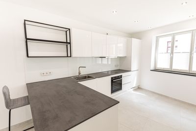 Altstadt! Hochwertig saniert, 140qm, 4 Zimmer, Dachterrasse, Vollbad