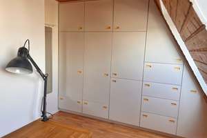 Vollmöblierte 3,5 Zimmer Maisonette in Neu-Ulm Stadtmitte (ab 01.07.) – Friedenstraße 32/1, 89231 Neu-Ulm – Vorschaubild 11