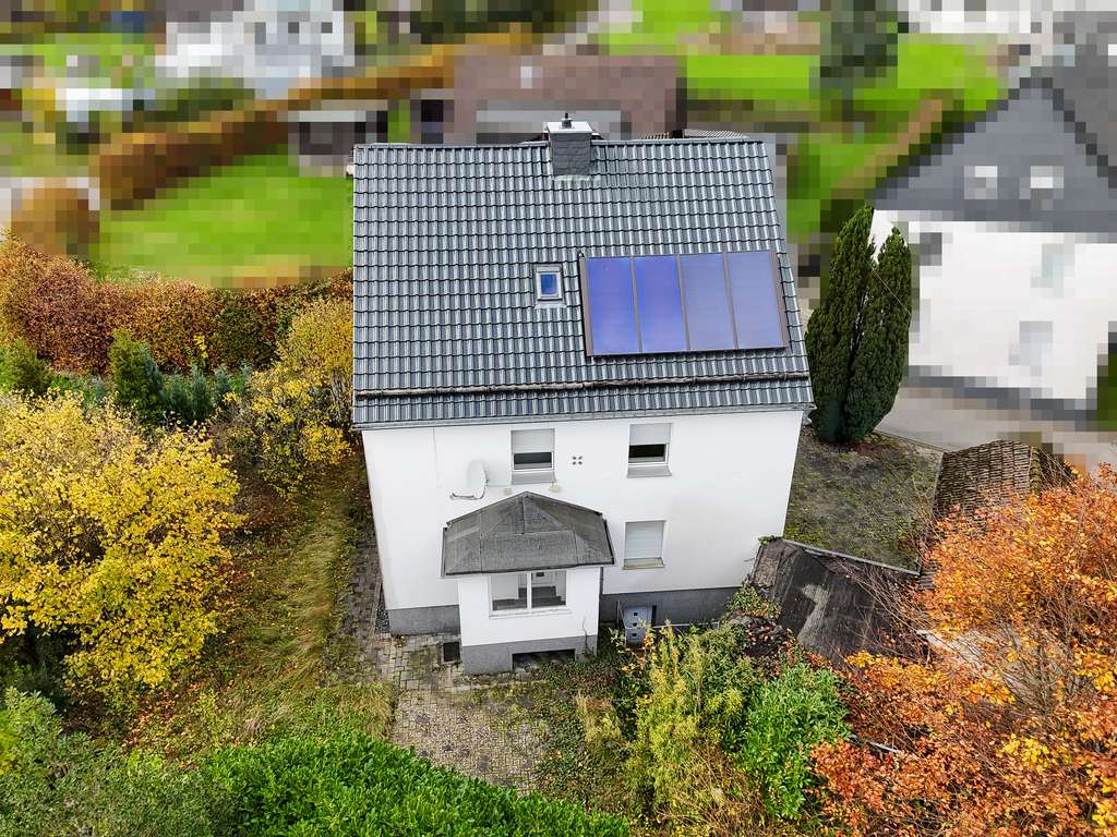 Immobilie in Marienheide - EINFACH LEBEN.....; WO ANDERE URLAUB MACHEN! (Platz für die ganze Familie) - Bild 0