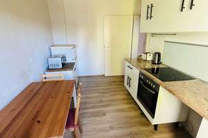 **2er-WG aufgepasst! 2,5  Zimmer Altbauwohnung + Einbauküche + Gäste WC** – Die vollständige Adresse der Immobilie erhältst du vom Anbieter., 68159 Innenstadt/Jungbusch, Mannheim – Vorschaubild 3