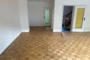 Charmantes Reihenmittelhaus in Vaterstetten – Potenzial trifft gute Lage – Die vollständige Adresse der Immobilie erhältst du vom Anbieter., 85591 Vaterstetten – Vorschaubild 3