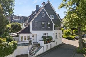 Exklusive Stadtvilla in Bredeney – Wohnen im Premiumviertel