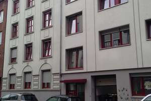 Vollständig renovierte Wohnung mit 2 Zimmern in Brauerst., Duisburg