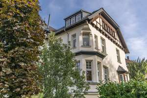 HERRSCHAFTLICHE VILLA IN MARKKLEEBERG, saniert mit WÄRMEPUMPE, TRAUMGARTEN, GARAGEN, EBK, KAMIN – Die vollständige Adresse der Immobilie erhältst du vom Anbieter., 4416 Markkleeberg – Vorschaubild 3