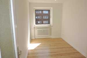 Renovierte 4 Zimmer Wohnung für die kleine Familie frei! – Insterburger Str. 13, 24149 Kiel – Vorschaubild 4