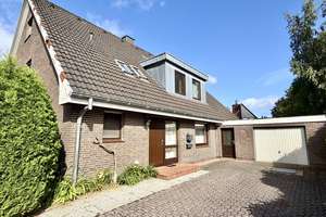 Endlich Platz für das, was wirklich zählt – Großzügiges Familienhaus in Büsum – Die vollständige Adresse der Immobilie erhältst du vom Anbieter., 25761 Büsum – Vorschaubild 2