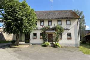 Gasthaus, Metzgerei, Gästezimmer und Wohnen - starten Sie durch in die Selbstständigkeit – Tirschenreuth (Kreis) – Vorschaubild 1