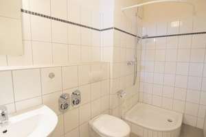 Helle 2-Zimmer-Wohnung mit offenem Wohnkonzept und Pantry-Küche in der Aachener Innenstadt! – Bergdriesch 44, 52062 Ponttor, Aachen – Vorschaubild 5
