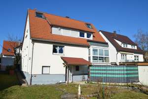 Zweifamilienhaus in traumhafter Lage Rutesheims – Die vollständige Adresse der Immobilie erhältst du vom Anbieter., 71277 Rutesheim – Vorschaubild 2