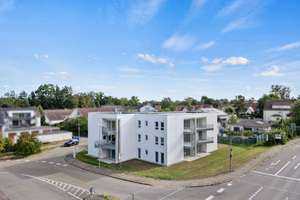 Mit herrlicher Sonnenterrasse! 3,5-Zimmer-Neubauwohnung mit idyllischem Gartenanteil