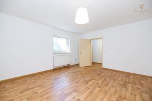 Charmantes Mehrfamilienhaus mit drei Wohnungen in begehrter Lage von Würzburg-Grombühl – Die vollständige Adresse der Immobilie erhältst du vom Anbieter., 97080 Grombühl, Würzburg – Vorschaubild 16