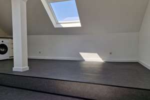 Nettes saniertes Dachgeschoss-Apartment (Provisionsfrei) im Zentrum von Düsseldorf – Die vollständige Adresse der Immobilie erhältst du vom Anbieter., 40215 Friedrichstadt, Düsseldorf – Vorschaubild 10