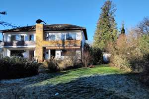 *Freie, teilren. DHH Aubing/ Lochh.- Allingerstr. 27 mit Doppel- Garage und Südga. in ruhiger Lage*