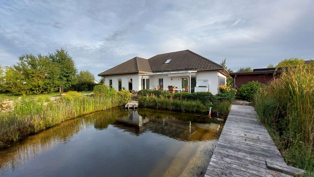 Immobilie in Oberbarnim - Stilvoll, großzügig, effizient - dieses Haus wird auch Sie begeistern - Bild 0