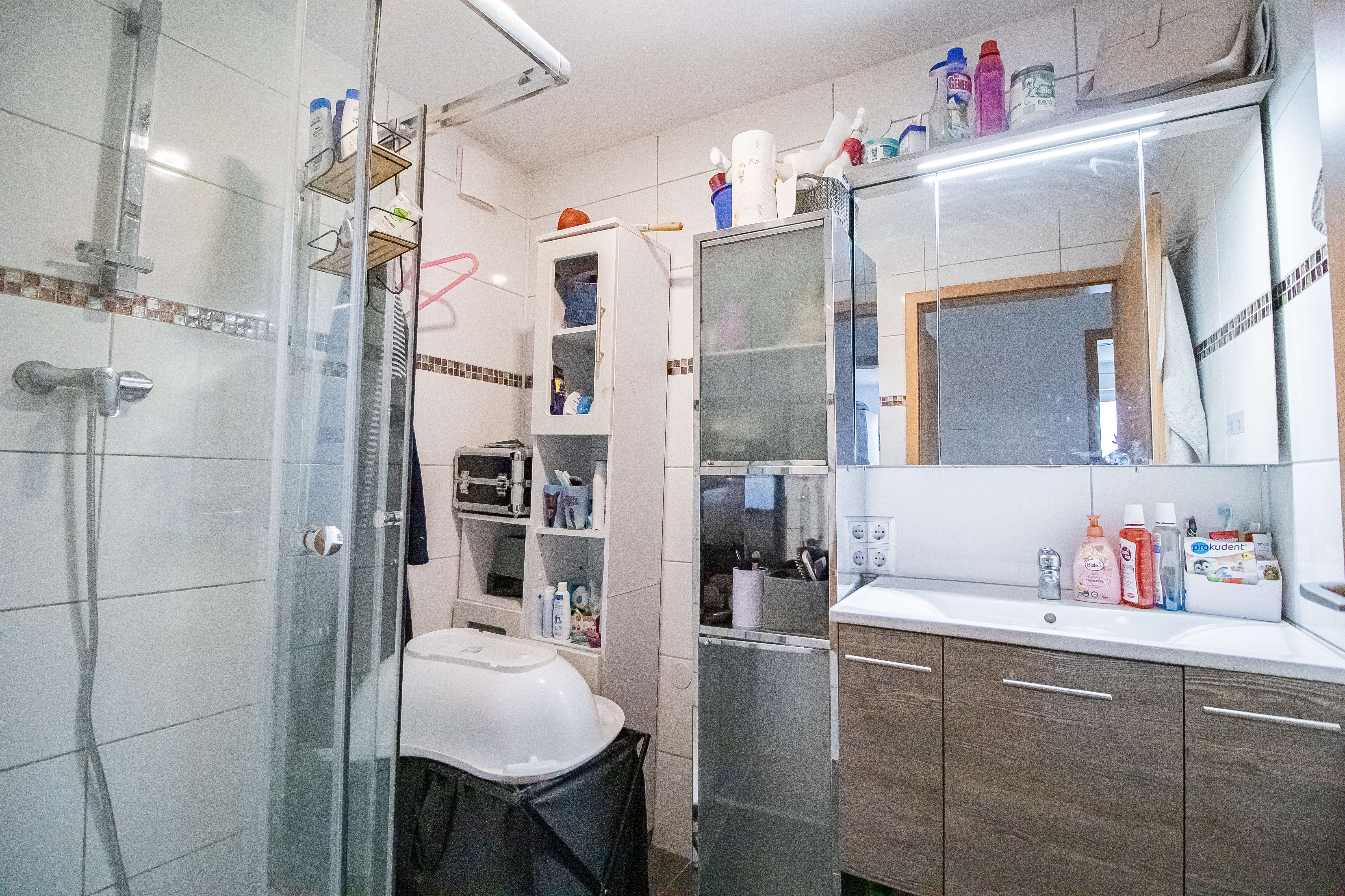 Immobilie in Waldachtal - Gepflegte 4-Zimmer Wohnung mit Garage, Balkon und tollem Ausblick - Bild 7